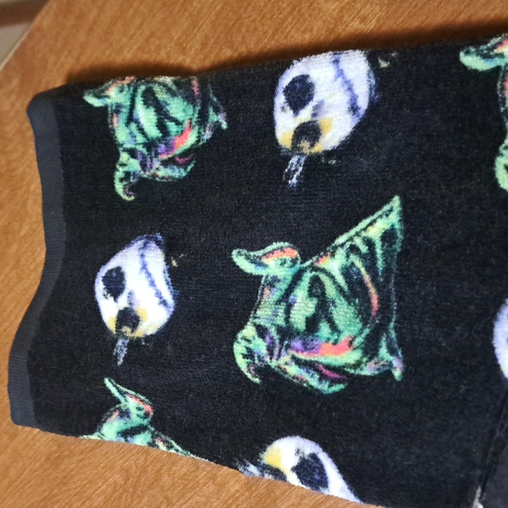 Nightmare before Christmas set 2 towels - Picture 3 of 4